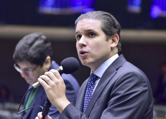 Hugo Motta Gilmar Mendes