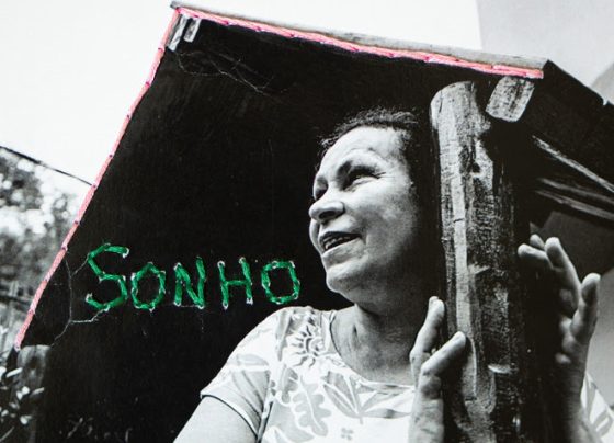 Maria do Carmo da Silva sonho de um teto todo seu | © Babi Otero