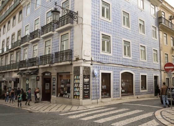 Fachada da Livraria Bertrand do Chiado | © Reprodução Bertrand.pt