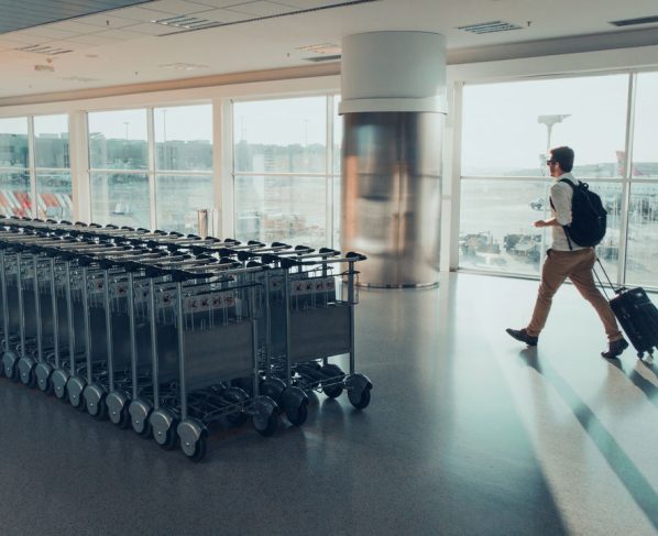 Como usar os totens de check-in no Aeroporto de Viracopos para ganhar tempo