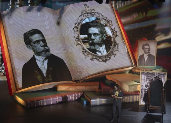 Cerimônia no Teatro Carlos Gomes (centro do Rio), em abril, marcou o início do período Capital Mundial do Livro; Bienal do Livro Rio será de 13 a 22 de junho | © SMC-Rio