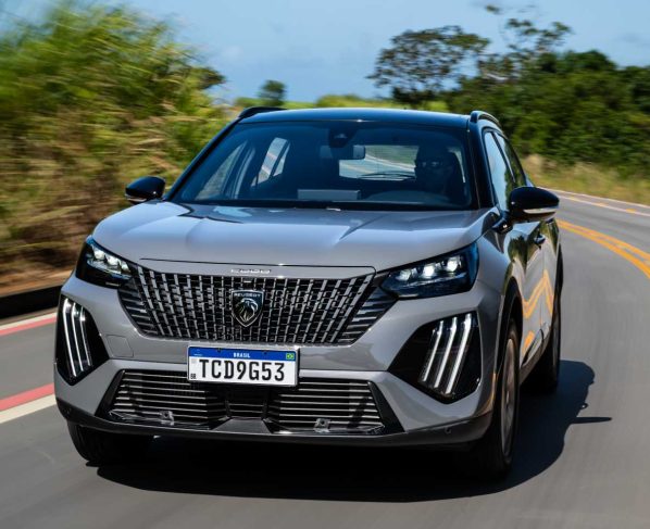 Peugeot 2008 GT 2025