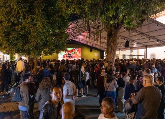 Noite de quarta-feira (30) na Flip | © Sara de Santis