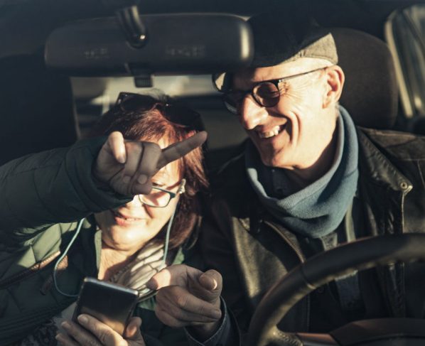 Idosos já podem tirar CNH sem pagar nada em 2025