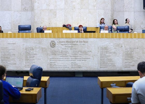 Reunião da Subcomissão do Transporte Individual de Passageiros por Motocicletas realizada em 3 de setembro de 2025 na Câmara Municipal de São Paulo.