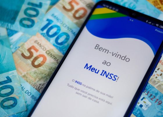 INSS 05/10 organiza pagamentos por número do benefício e valores acima do mínimo têm data específica