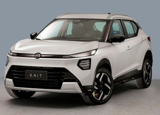 Nissan Kait branco parado estudio