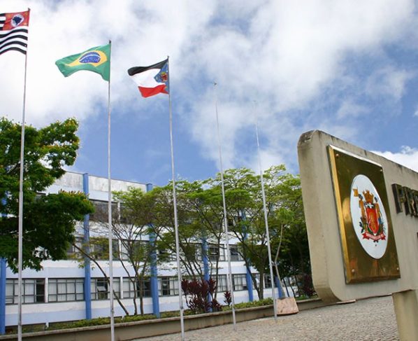 A Prefeitura de Mogi das Cruzes começou a distribuir pelos Correios, os 140 mil carnês do IPTU 2026. A previsão é de que todos sejam entregues até o fim do mês. Imagem: Arquivo