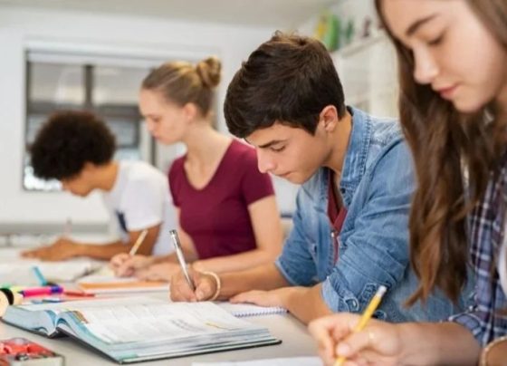 Estudantes em sala de aula (Foto: Reprodução)