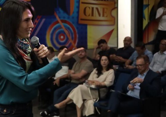 Secretária estadual visita Suzano e reforça compromisso com desassoreamento de rios