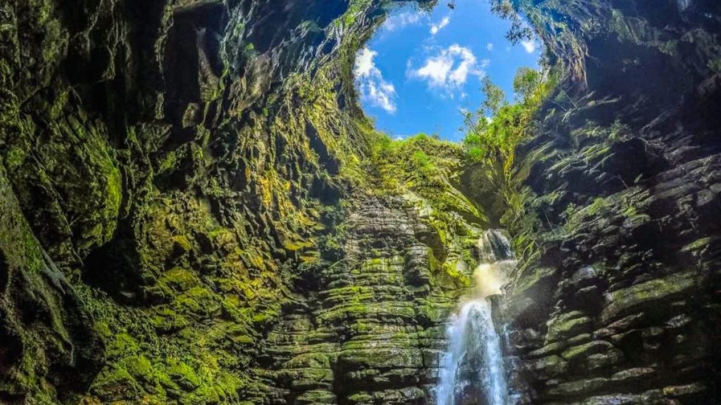 Buraco do Padre é uma atração de Ponta Grossa