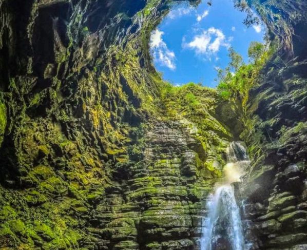 Buraco do Padre é uma atração de Ponta Grossa