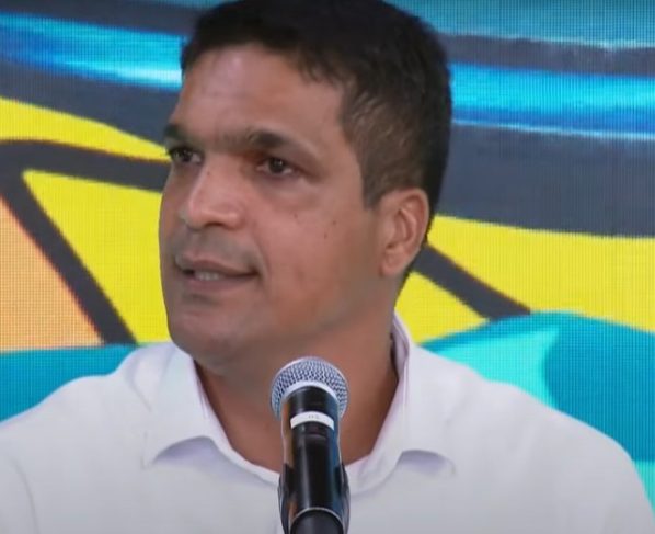 cabo daciolo no estúdio do pânico
