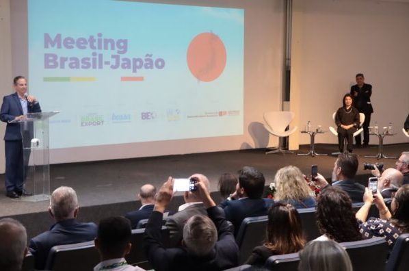 Prefeito discute relação comercial Brasil-Japão com lideranças estaduais e empresariais