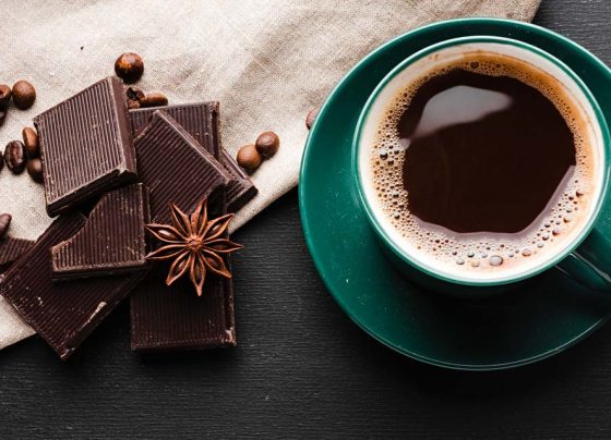Bebidas com chocolates: 5 combinações incríveis para a Páscoa