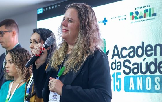 mulher_falando.jpg