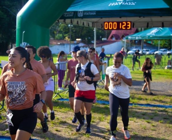 corrida trabalhador