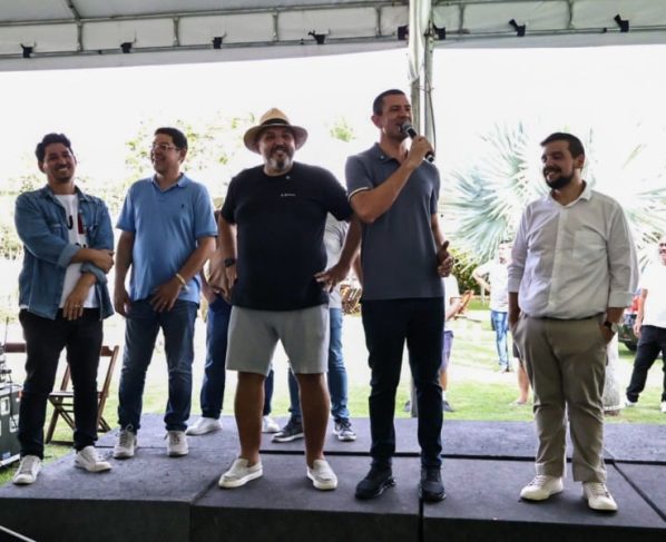 douglasruas politica