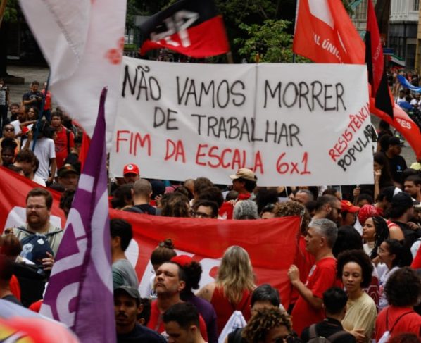 ato em defesa do fim da jornada 6x1