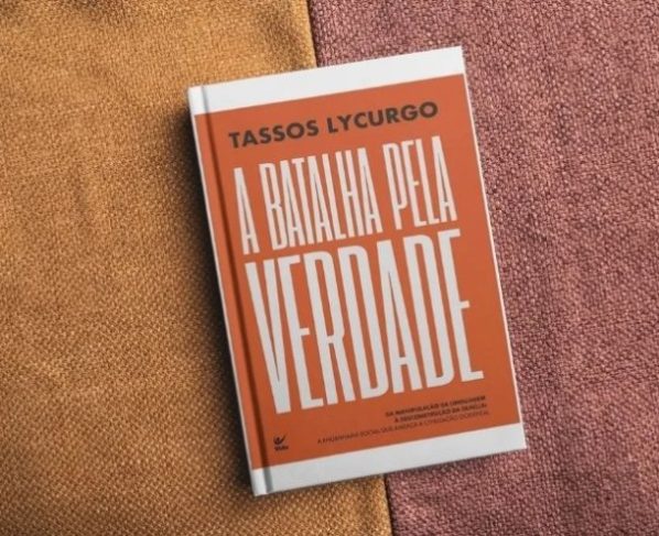 Livro A Batalha pela Verdade (Foto: Montagem/Folha Gospel)