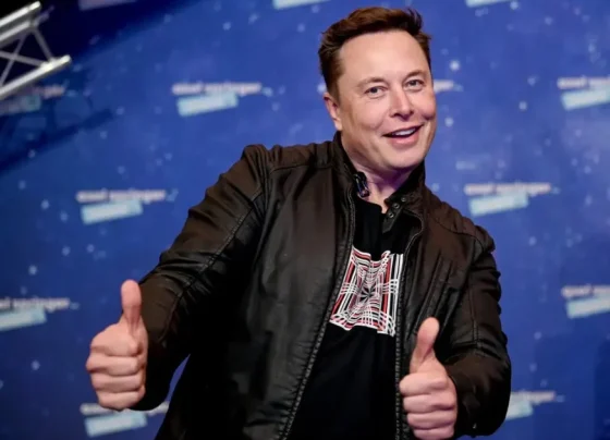 Elon Musk, dono da Tesla, X, SpaceX e Starlink