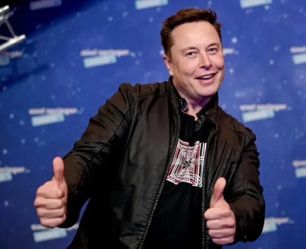 Elon Musk, dono da Tesla, X, SpaceX e Starlink