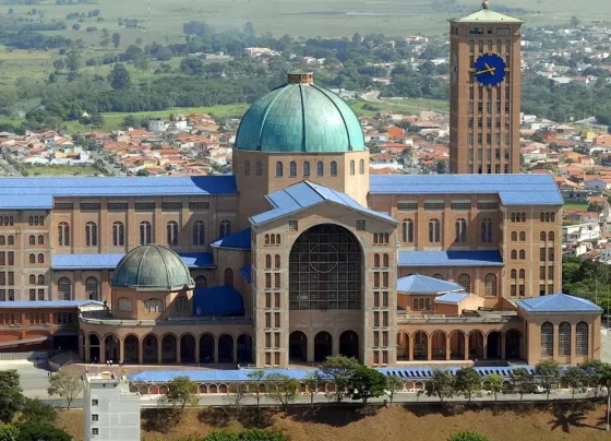 Maior destino religioso do Brasil, Aparecida, no Interior de São Paulo