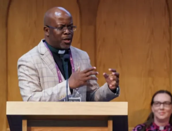O cônego Robert Sihubwa, da Igreja da Província da África Central (Foto: Reprodução)