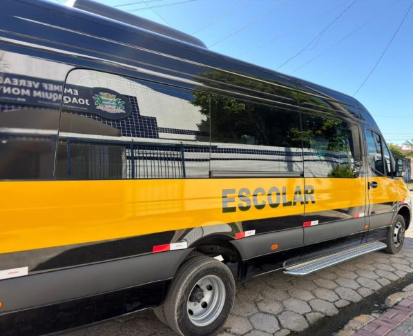 Nova frota do transporte escolar começa a operar em Mongaguá e beneficia mais de 600 estudantes