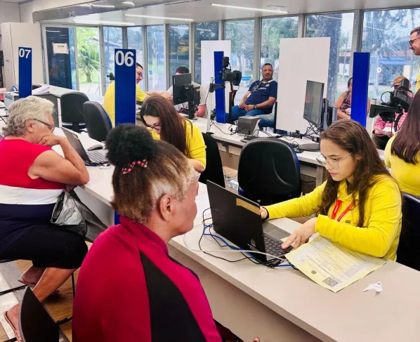 Poupatempo Móvel participa de feira de empregos na zona oeste de SP; veja os serviços oferecidos