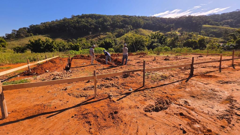 *Prefeitura inicia construção de Estratégia Saúde da Família no bairro Santa Luzia Rural