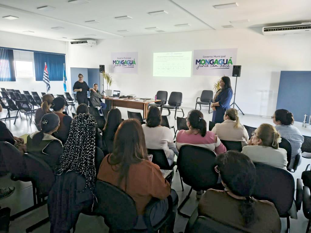 Educação de Mongaguá realiza formação sobre Consciência Fonológica