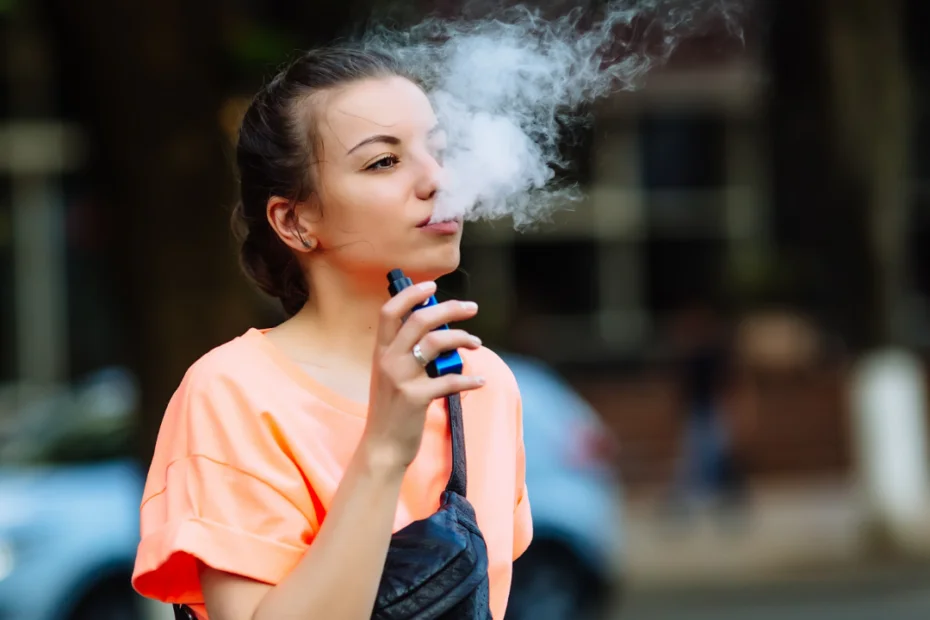 Entenda pesquisa que investiga se tabaco aquecido em dispositivos pode favorecer surgimento de esclerose múltipla​