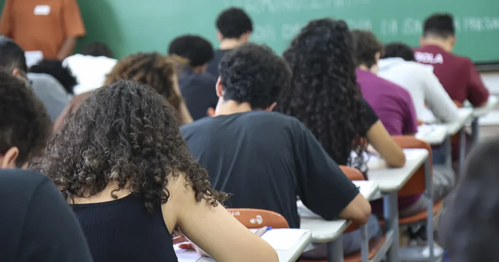 Provão Paulista Seriado: confira edital com 15,8 mil vagas para ensino superior público
