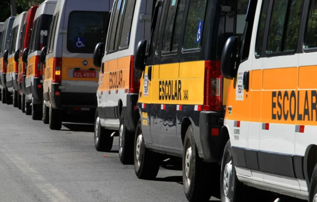 Volta às aulas: veja dicas do Detran-SP para contratação de transporte escolar 